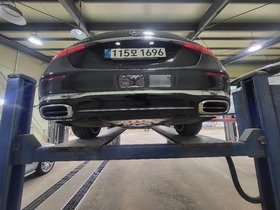 MERCEDES-BENZ S-CLASS - 3