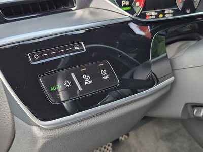 صورة 9 لـ 2021 AUDI A8
