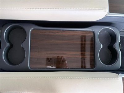 صورة مصغرة 26 لـ 2020 Toyota GRAND ACE