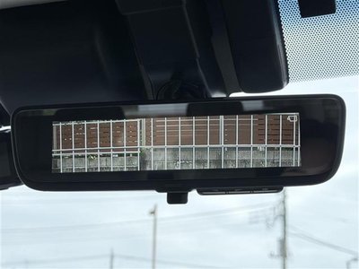 صورة 4 لـ 2020 Toyota GRAND ACE
