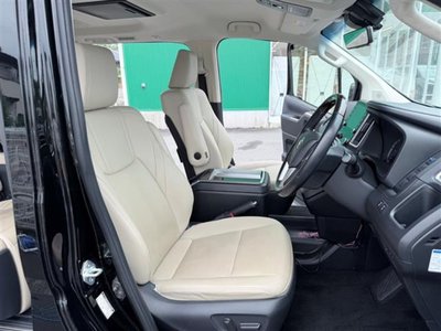 صورة مصغرة 27 لـ 2020 Toyota GRAND ACE