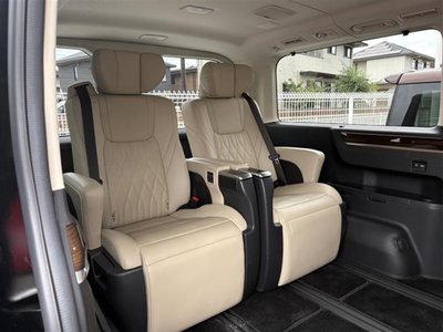 صورة مصغرة 32 لـ 2020 Toyota GRAND ACE
