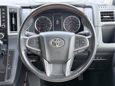 صورة 9 لـ 2020 Toyota GRAND ACE