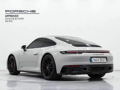 PORSCHE 911 - 4