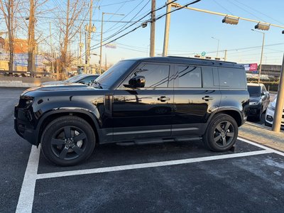 LAND ROVER DEFENDER - 2