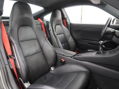 صورة مصغرة 32 لـ 2013 Porsche 911