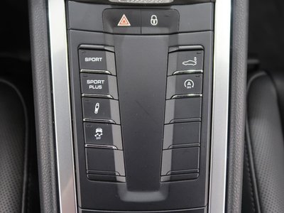 صورة مصغرة 44 لـ 2013 Porsche 911