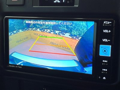 TOYOTA LAND CRUISER 70 - 5