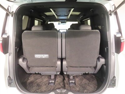 2024 Toyota ALPHARD thumbnail 31