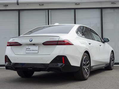 BMW 5 SERIES - 2