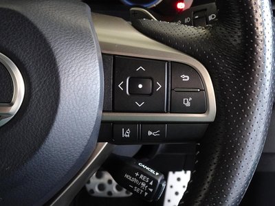صورة مصغرة 11 لـ 2022 Lexus RX