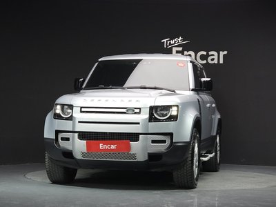 LAND ROVER DEFENDER - 2