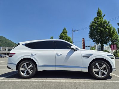 GENESIS GV80 - 4