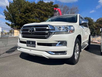 TOYOTA LAND CRUISER 200