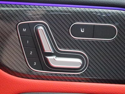 2025 Mercedes-BENZ GLA — миниатюра 25