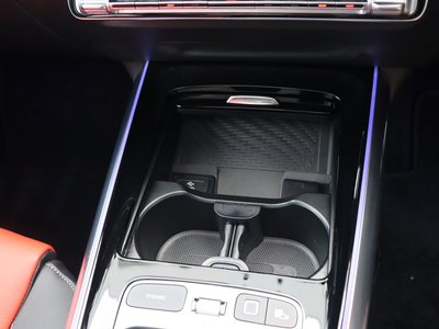 2025 Mercedes-BENZ GLA — миниатюра 27