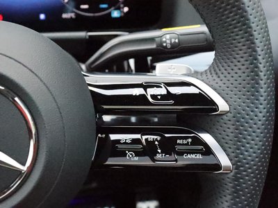 2025 Mercedes-BENZ GLA — миниатюра 22