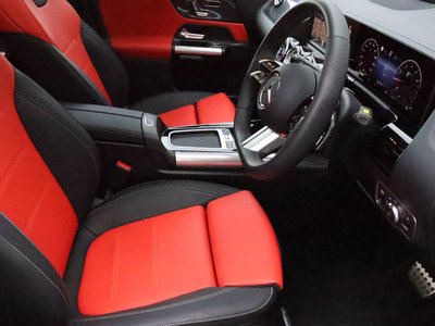 2025 Mercedes-BENZ GLA — миниатюра 48