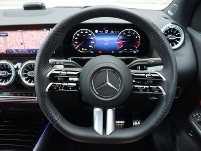 2025 Mercedes-BENZ GLA — миниатюра 20