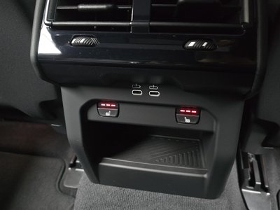 2024 BMW 5 SERIES — миниатюра 28