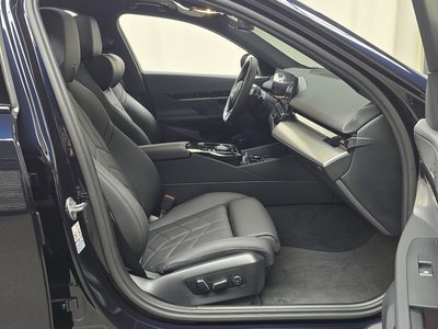 2024 BMW 5 SERIES — миниатюра 16