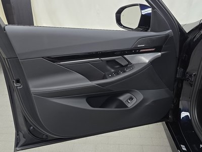 2024 BMW 5 SERIES — миниатюра 14