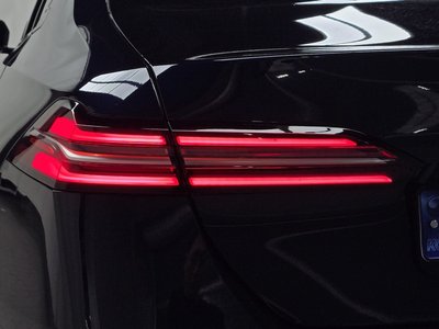 2024 BMW 5 SERIES 照片 10