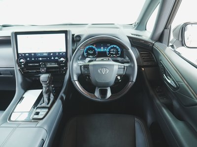 2025 TOYOTA ALPHARD — миниатюра 15