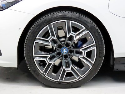 BMW 5 SERIES - 6