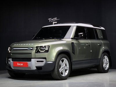 LAND ROVER DEFENDER - 1