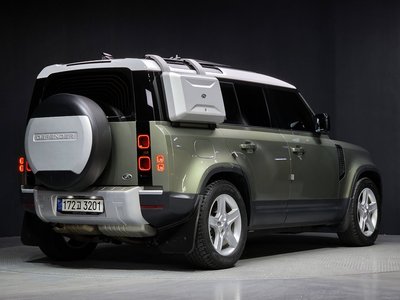 LAND ROVER DEFENDER - 3