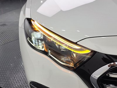 MERCEDES-BENZ E-CLASS - 9