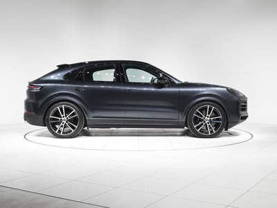 PORSCHE CAYENNE - 4