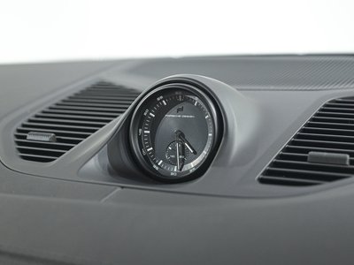 PORSCHE CAYENNE - 10