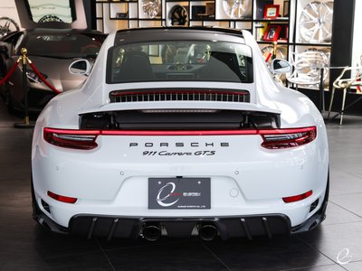 صورة مصغرة 64 لـ 2017 Porsche 911