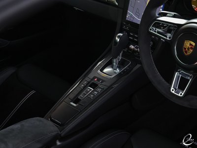 صورة 7 لـ 2017 Porsche 911