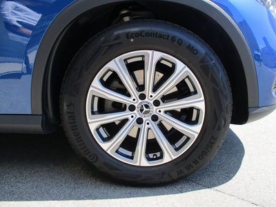 MERCEDES-BENZ GLC - 10