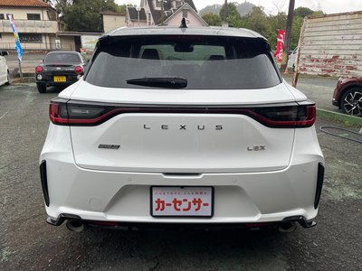LEXUS LBX - 10