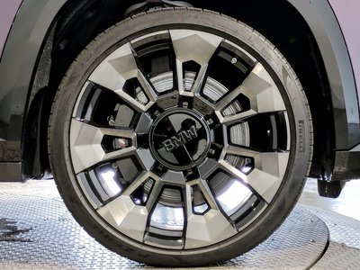 2025 BMW XM 缩略图 71
