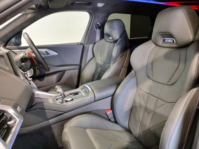 2025 BMW XM 缩略图 18