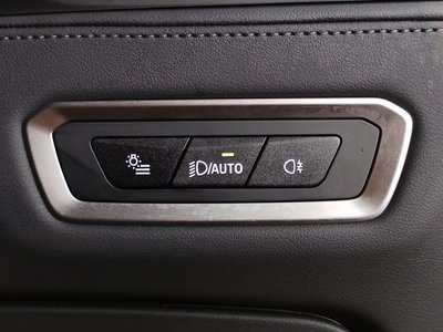 2025 BMW XM 缩略图 29