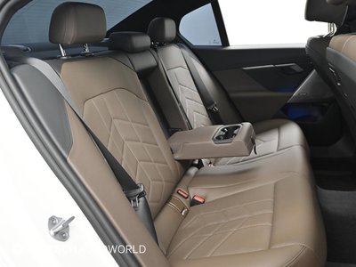 2025 BMW 5 SERIES thumbnail 12
