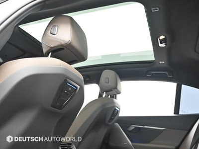 2025 BMW 5 SERIES thumbnail 18