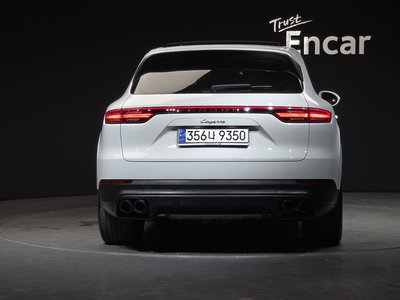 PORSCHE CAYENNE - 4