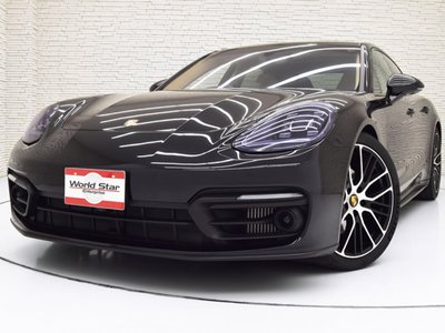 PORSCHE PANAMERA - 1