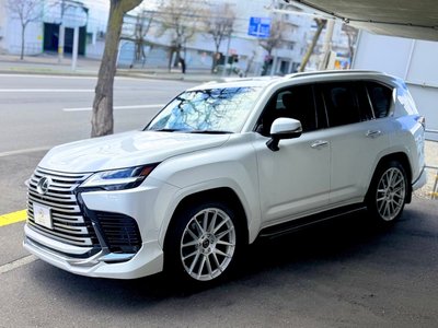 2025 Lexus LX — миниатюра 19
