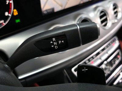 MERCEDES-BENZ E-CLASS - 9