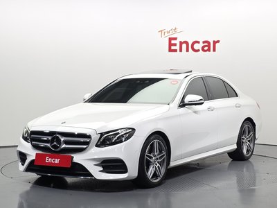 MERCEDES-BENZ E-CLASS - 1