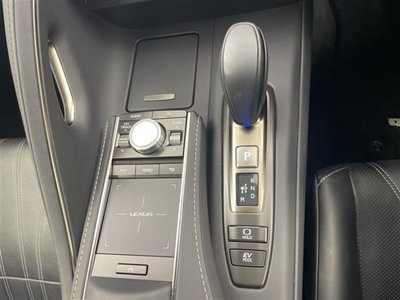 صورة مصغرة 22 لـ 2018 Lexus LC