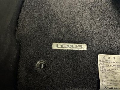 صورة مصغرة 16 لـ 2018 Lexus LC